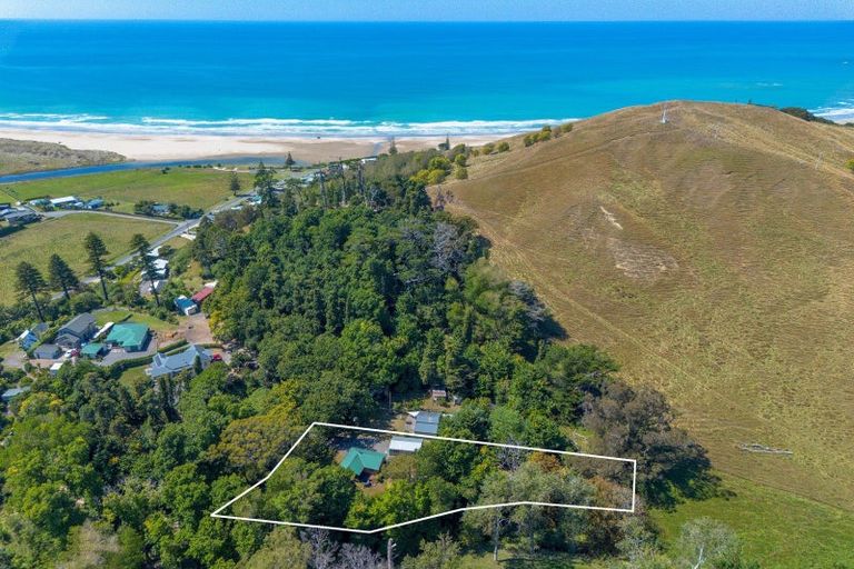 Photo of property in 8/3382 Pourerere Road, Pourerere, Waipawa, 4271