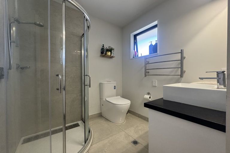 Photo of property in 8a Suva Street, Upper Riccarton, Christchurch, 8041