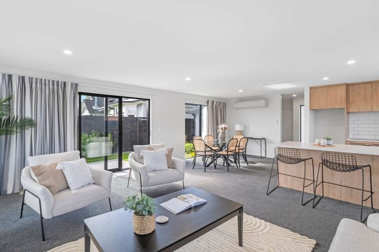 Photo of property in 1/214 Barrington Street, Somerfield, Christchurch, 8024