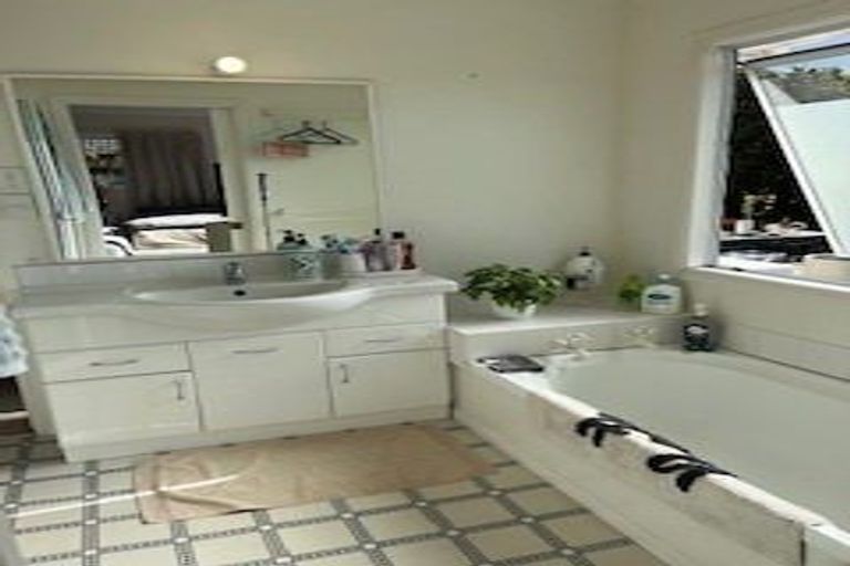 Photo of property in 281 Saint Andrews Drive, Bethlehem, Tauranga, 3110