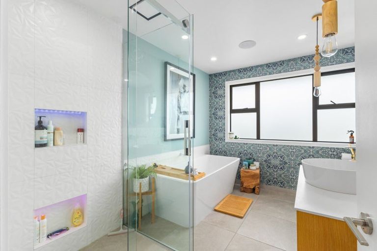 Photo of property in 24 Wilson Street, Seaview, Timaru, 7910