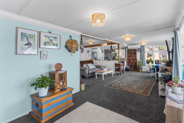 Photo of property in 940 Harington Point Road, Harington Point, Dunedin, 9077