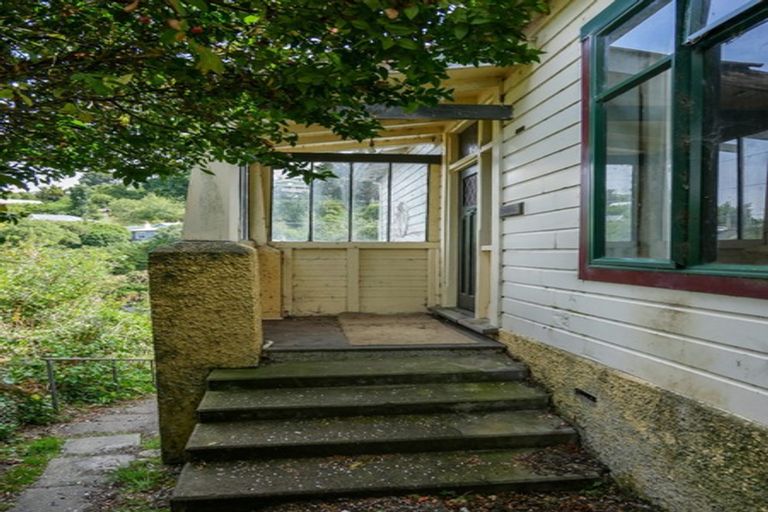 Photo of property in 60 Gladstone Road, Dalmore, Dunedin, 9010