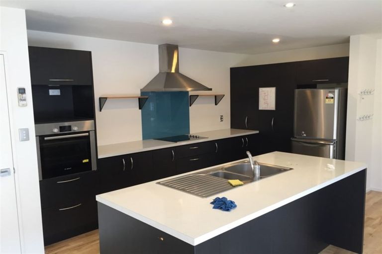 Photo of property in 10 Murfitt Street, Pegasus, 7612