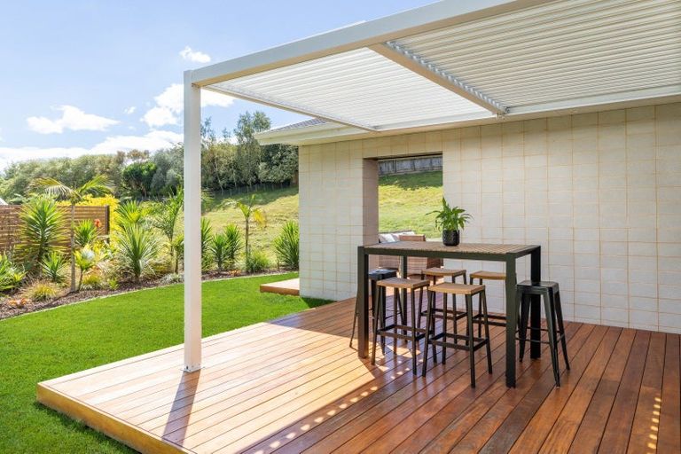 Photo of property in 26 Rochfort Road, Havelock North, 4130