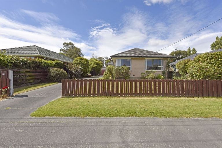 Photo of property in 22 Greenhurst Street, Sockburn, Christchurch, 8042