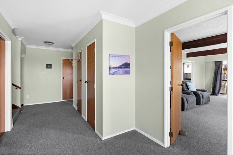 Photo of property in 6 Somerset Place, Taradale, Napier, 4112