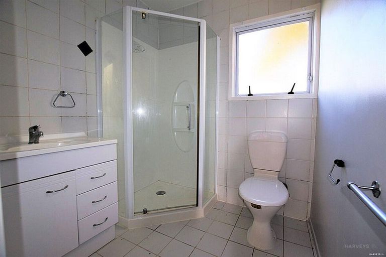 Photo of property in 36 Forest Hill Road, Henderson, Auckland, 0612