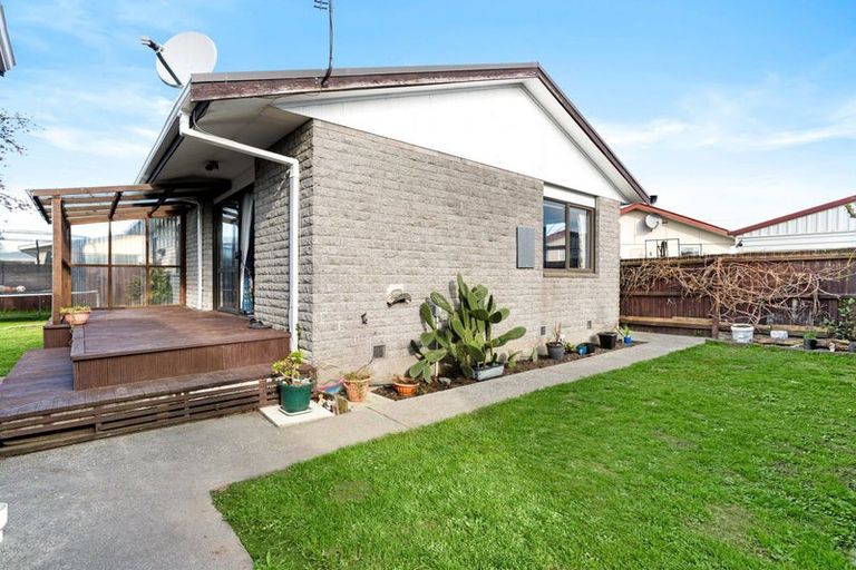 Photo of property in 2/58 Hei Hei Road, Hei Hei, Christchurch, 8042