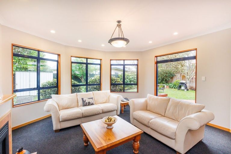 Photo of property in 3 Balmoral Drive, Terrace End, Palmerston North, 4410
