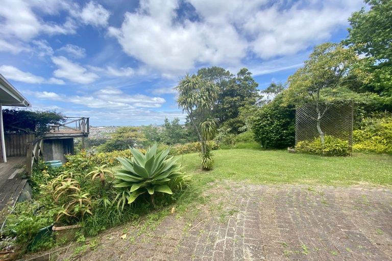 Photo of property in 40 Kewa Road, Albany Heights, Auckland, 0632