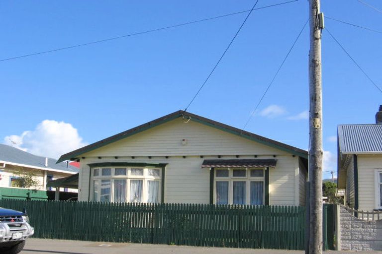 Photo of property in 13 Collins Street, Petone, Lower Hutt, 5012