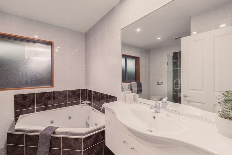 Photo of property in 62a Ottawa Road, Wainoni, Christchurch, 8061