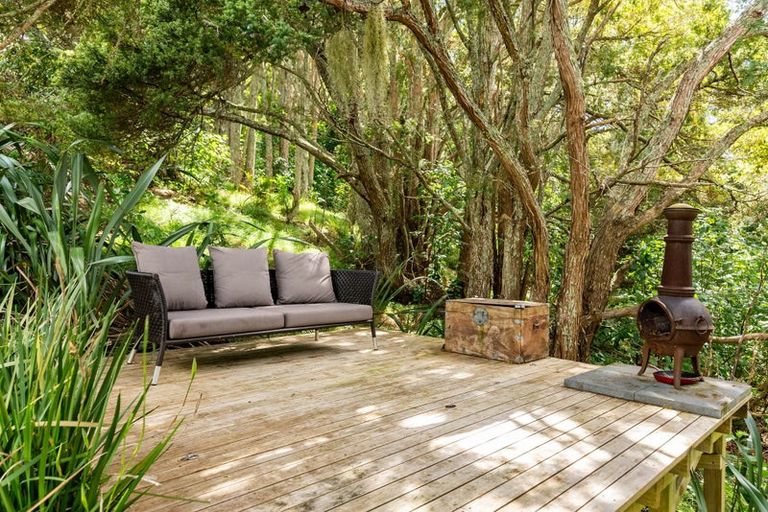 Photo of property in 205 Takahoa Drive, Kaiwaka, 0573