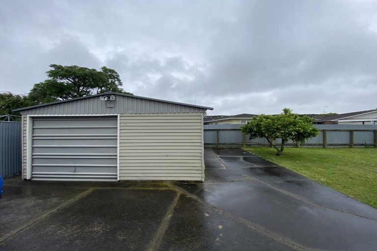 Photo of property in 17 Dover Road, Flaxmere, Hastings, 4120