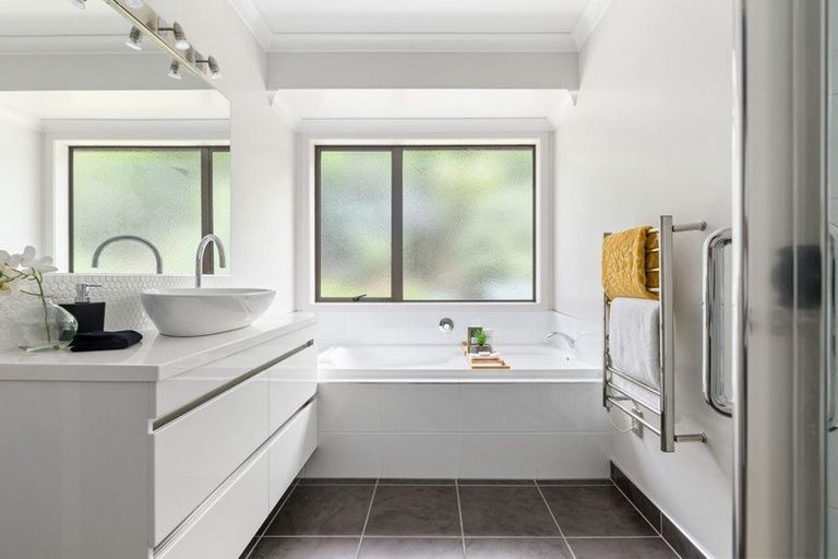 Photo of property in 60b Howard Road, Horsham Downs, Hamilton, 3281