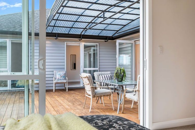 Photo of property in 15 Flavell Drive, Orewa, 0931