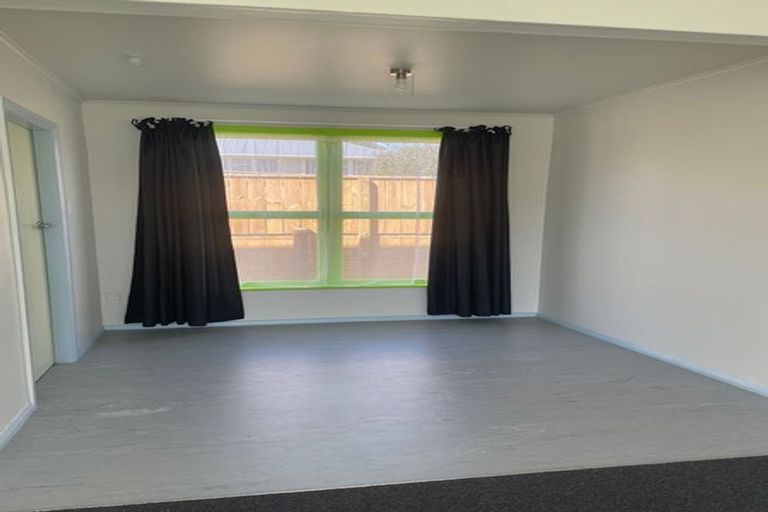 Photo of property in 71-77 Gear Terrace, Ranui, Porirua, 5024