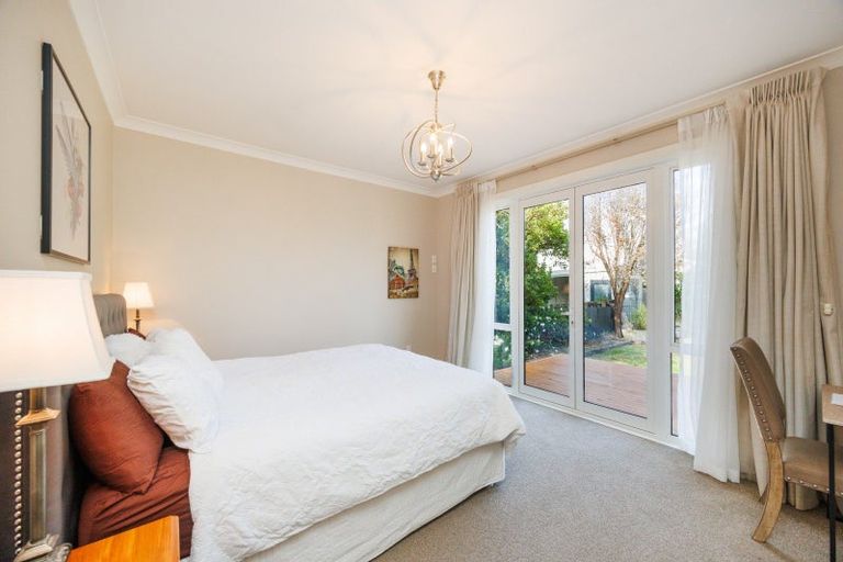 Photo of property in 3 Karaka Street, Hokowhitu, Palmerston North, 4410