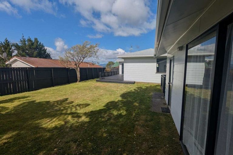 Photo of property in 8 Drummond Crescent, Kelson, Lower Hutt, 5010