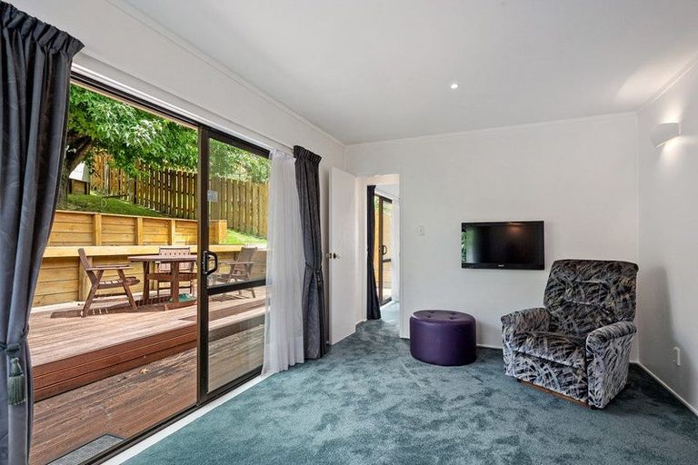 Photo of property in 26 Lingham Crescent, Torbay, Auckland, 0630