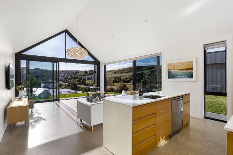 Photo of property in 1371b Taieri Mouth Road, Taieri Mouth, 9091