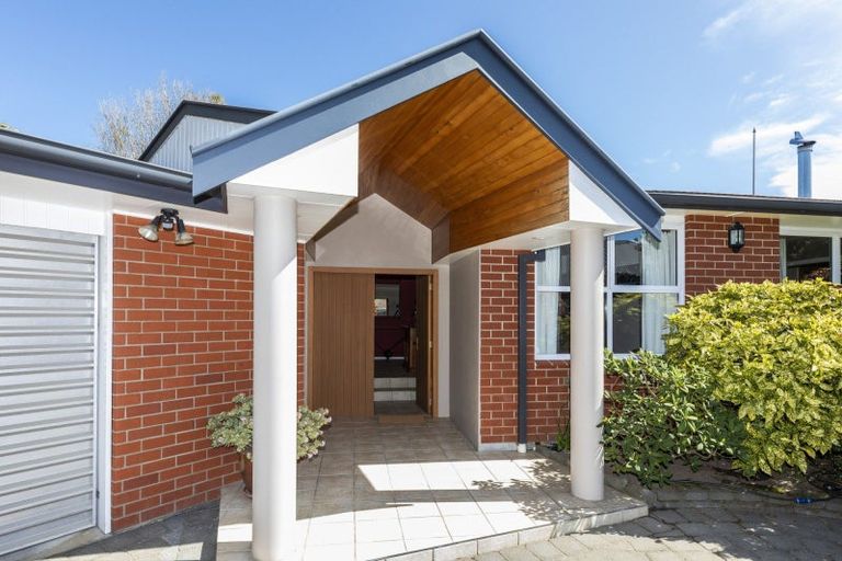 Photo of property in 53 Waitikiri Drive, Parklands, Christchurch, 8083