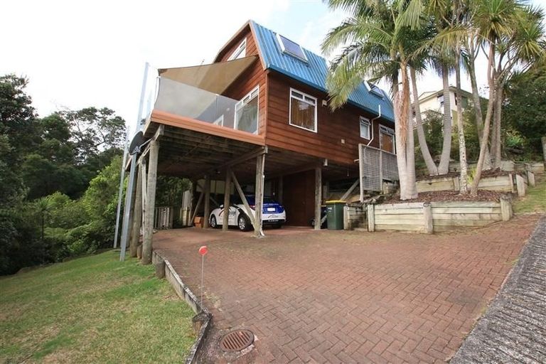 Photo of property in 55 Pemberton Avenue, Bayview, Auckland, 0629