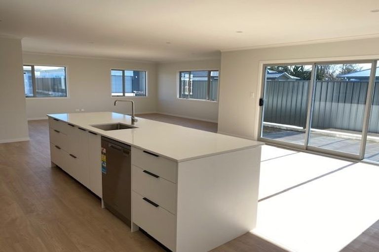 Photo of property in 22 Arrow Place, Te Awa, Napier, 4110