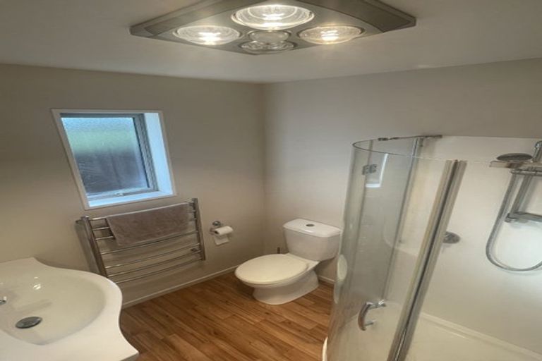 Photo of property in 16a Dunsford Close, Halswell, Christchurch, 8025