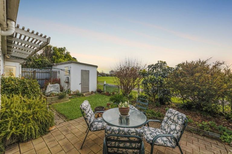 Photo of property in 1/521 Featherston Street, Roslyn, Palmerston North, 4414