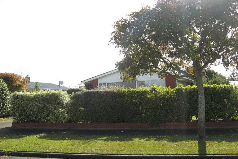 Photo of property in 24 Raxworthy Street, Ilam, Christchurch, 8041