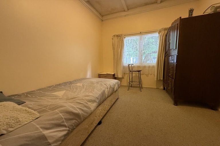 Photo of property in 1/12 Beach Road, Pahurehure, Papakura, 2113