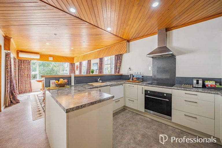 Photo of property in 12 Miles Crescent, Wainuiomata, Lower Hutt, 5014