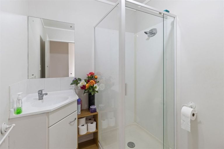 Photo of property in 65 Pooks Road, Ranui, Auckland, 0612