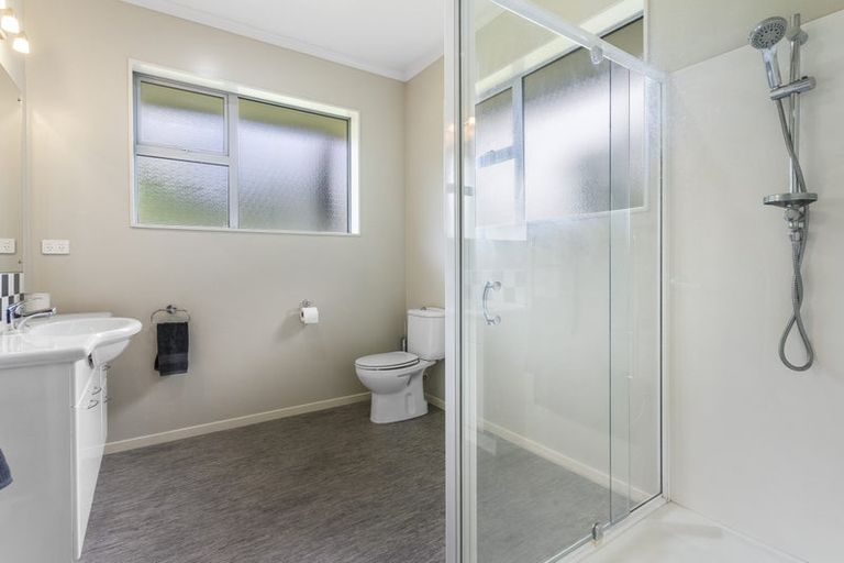 Photo of property in 300 Glenbrook Beach Road, Glenbrook, Waiuku, 2681