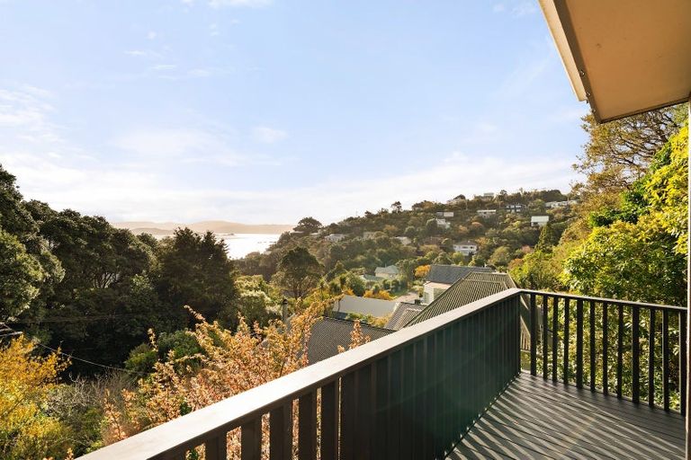 Photo of property in 19 Kaitawa Road, York Bay, Lower Hutt, 5013