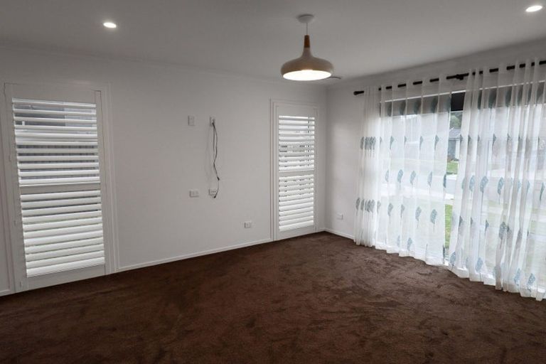 Photo of property in 6 Fenwick Crescent, Wallaceville, Upper Hutt, 5018