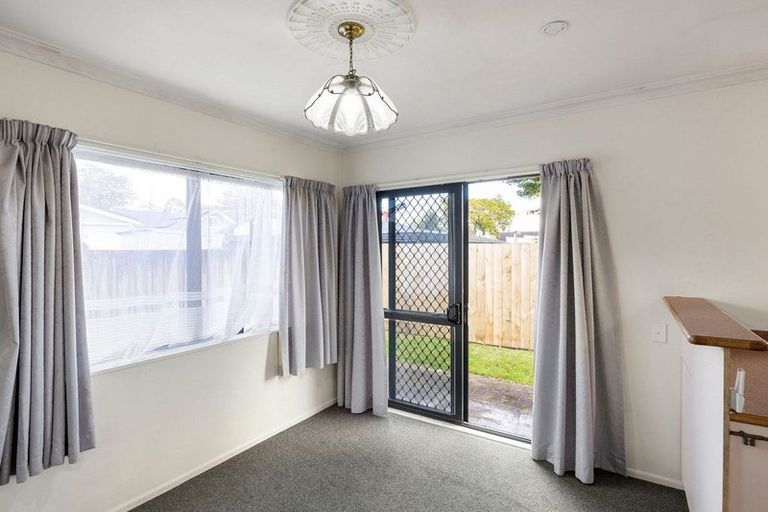 Photo of property in 57b Williams Street, Cambridge, 3434