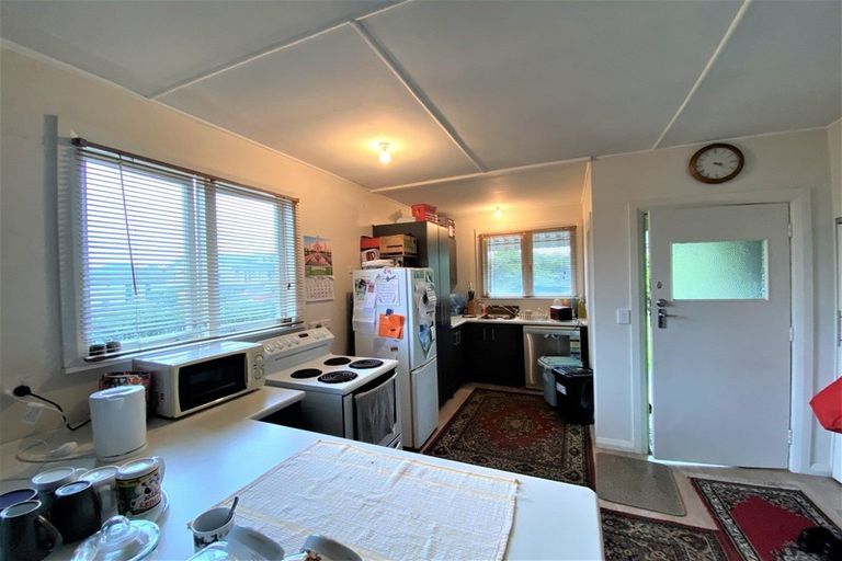 Photo of property in 27 Mcphee Street, Dannevirke, 4930