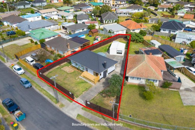 Photo of property in 18 Tyrone Street, Otara, Auckland, 2023