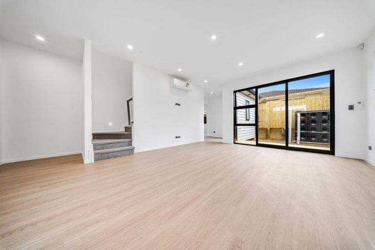 Photo of property in 7b Waimai Avenue, Weymouth, Auckland, 2103