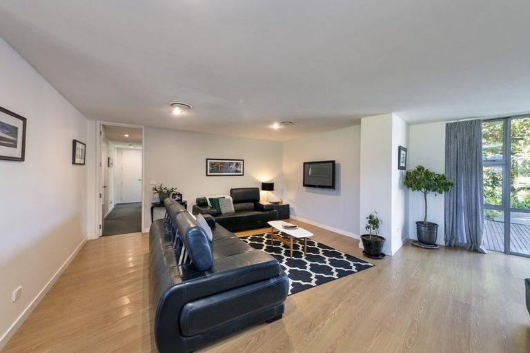 Photo of property in 9 Sunhaven Cove, Cromwell, 9310