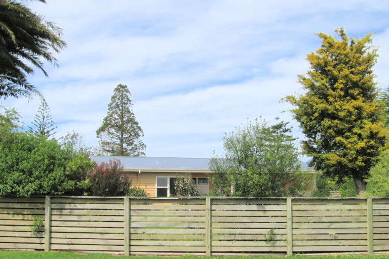 Photo of property in 66 Oak Street, Mangapapa, Gisborne, 4010