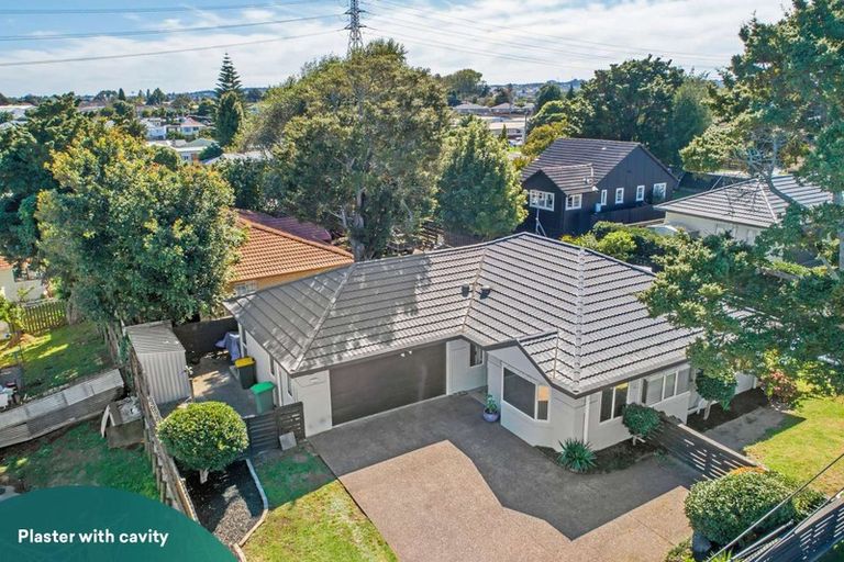 Photo of property in 4 Beach Road, Takanini, 2112