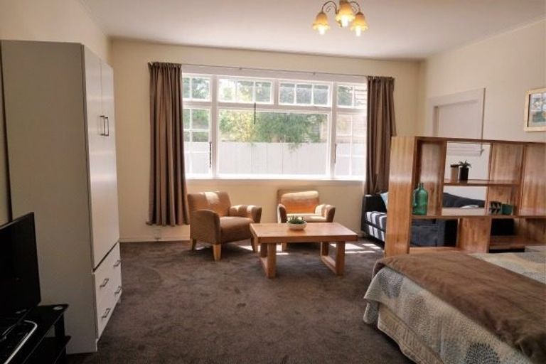 Photo of property in 850 Colombo Street, Christchurch Central, Christchurch, 8013