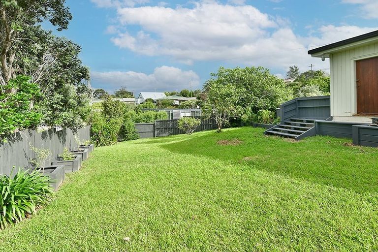 Photo of property in 41 Rangimaarie Crescent, Snells Beach, 0920