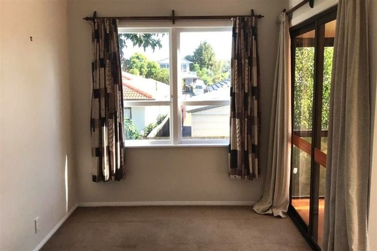 Photo of property in 16a Taonui Street, Rosehill, Papakura, 2113