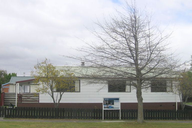 Photo of property in 71a Grace Crescent, Richmond Heights, Taupo, 3330