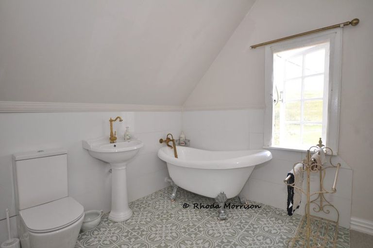 Photo of property in 354 Linton Road, Maungaturoto, 0583